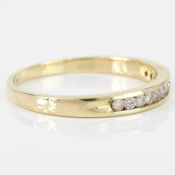 10k Gold Diamond Band Wedding Ring - Picture 4 of 6